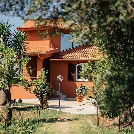 Pagghiara Villa *